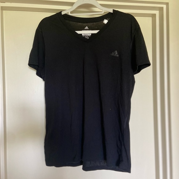 🌸2 for $15, 3 for $20🌸 Adidas Ultimate 2.0 Black V-Neck Tee XL - Picture 2 of 6
